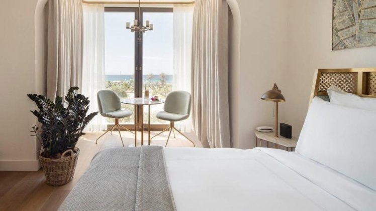 DOUBLE SUPERIOR Room