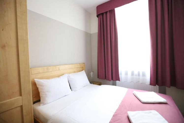 DOUBLE BASIC Room