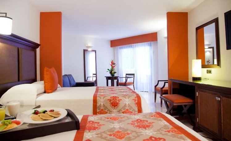 JUNIOR SUITE STANDARD Room