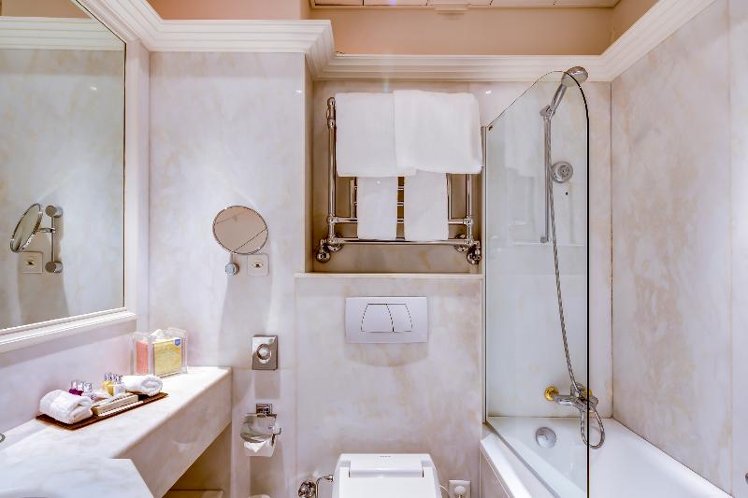 DOUBLE CLASSIC Room