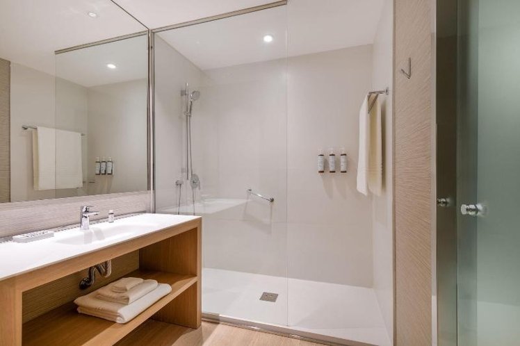 TWIN SUPERIOR Room
