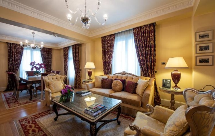SUITE Presidential Room