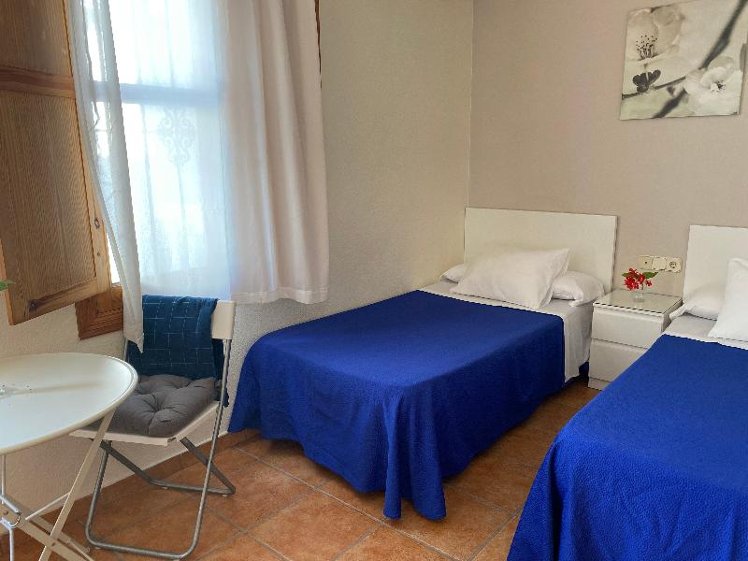 TWIN STANDARD Room