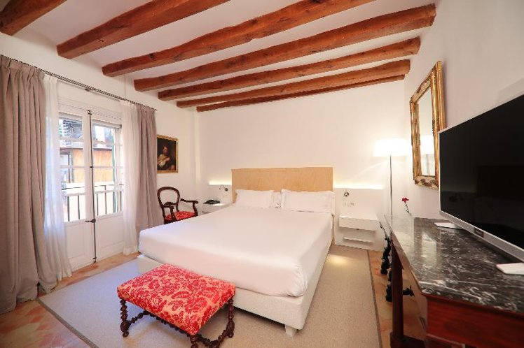 Double or Twin STANDARD Room