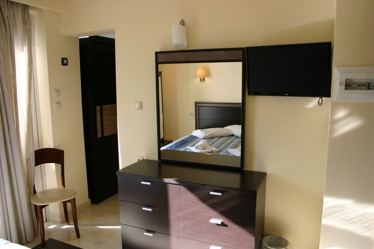 DOUBLE STANDARD Room