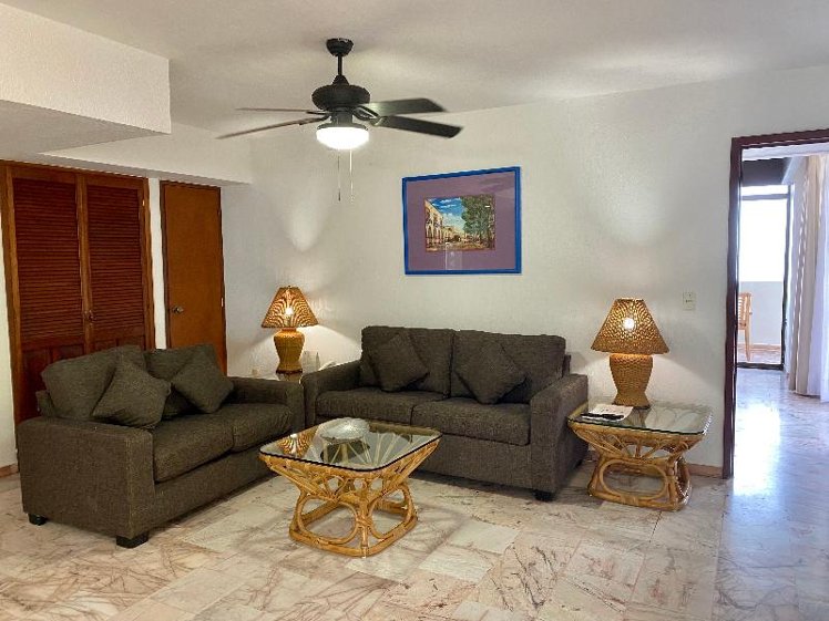 SUITE OCEAN FRONT TWO DOUBLE BEDS Room