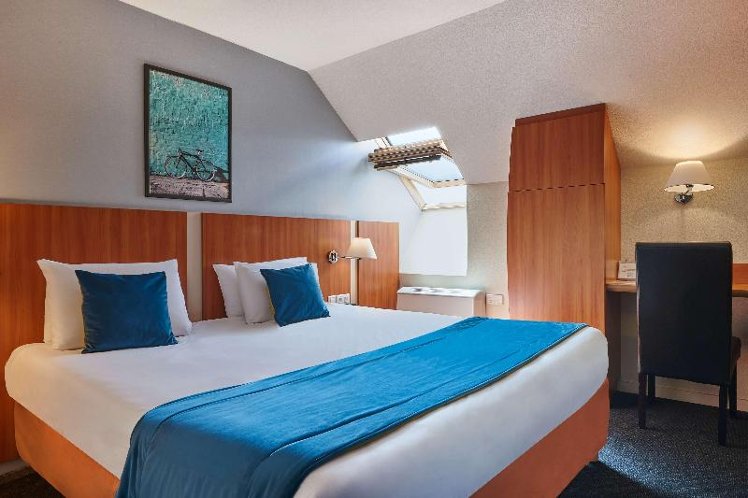 DOUBLE STANDARD Room