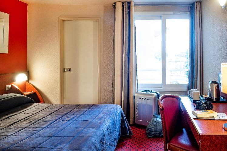 SINGLE STANDARD Room