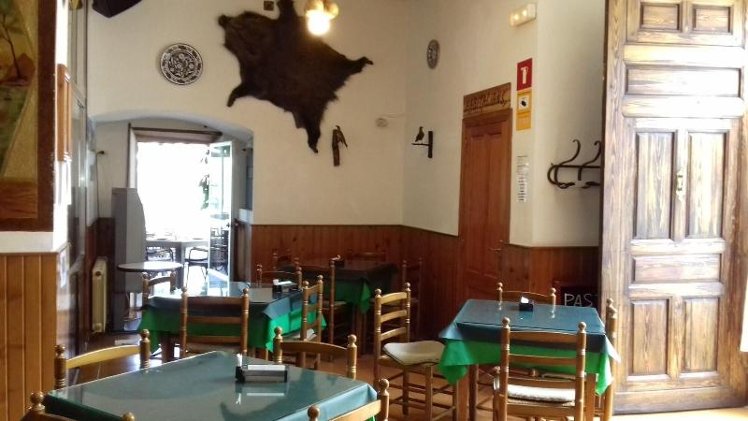 Bar