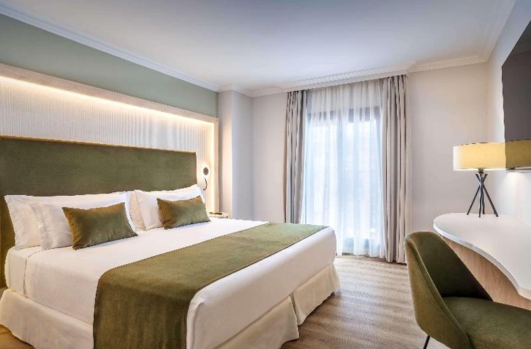 Double or Twin WITH BALCONY Room