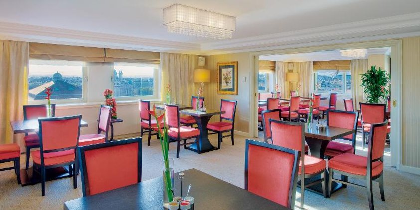 SUITE WITH VIEWS Room