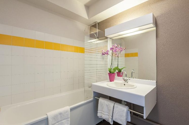 STUDIO WITH DOUBLE BED Room