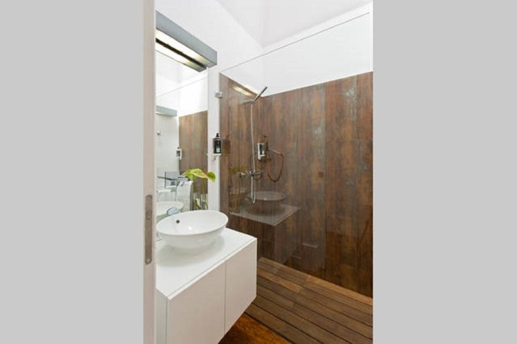 Double or Twin DELUXE Room