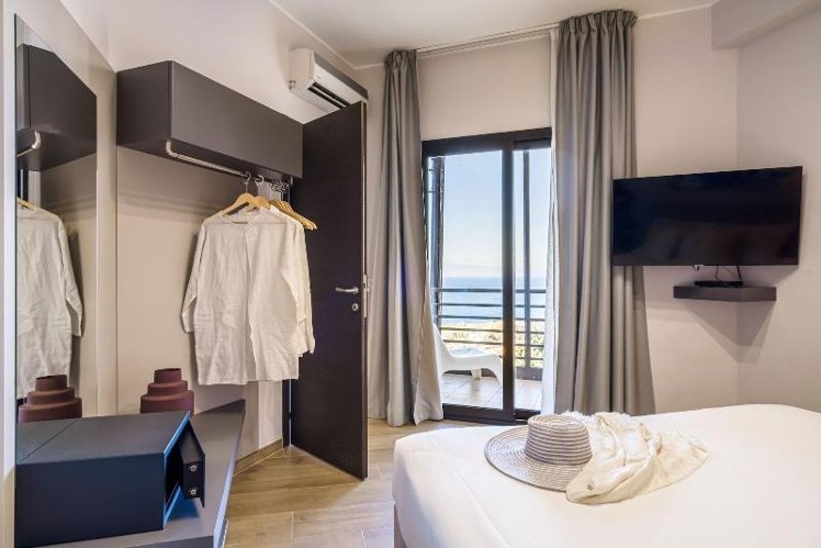 QUADRUPLE TWO QUEEN BEDS Room