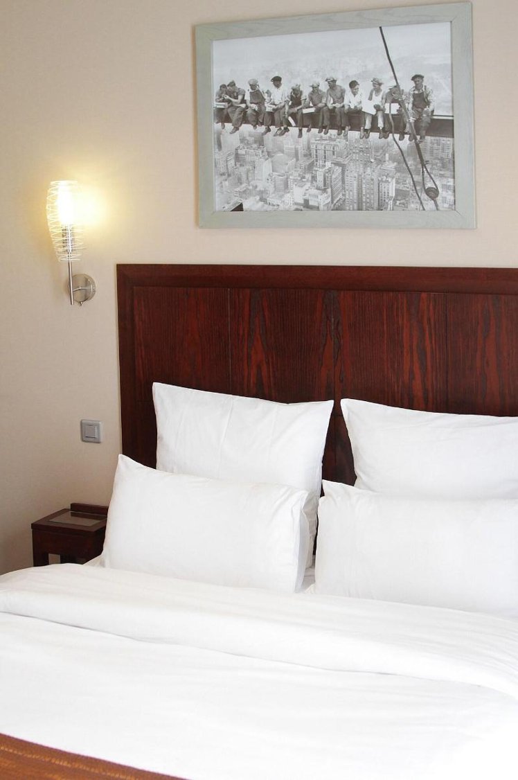 SINGLE STANDARD Room