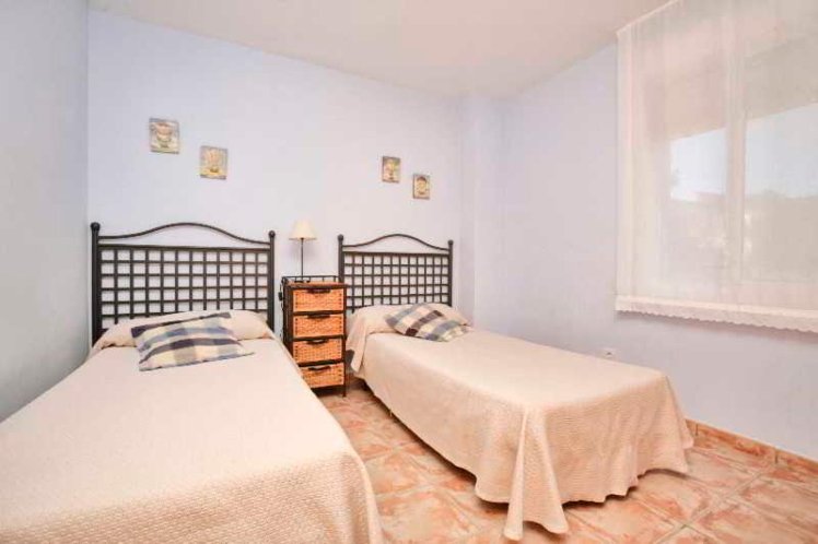 VILLA CAPACITY 4 TWO BEDROOMS Room
