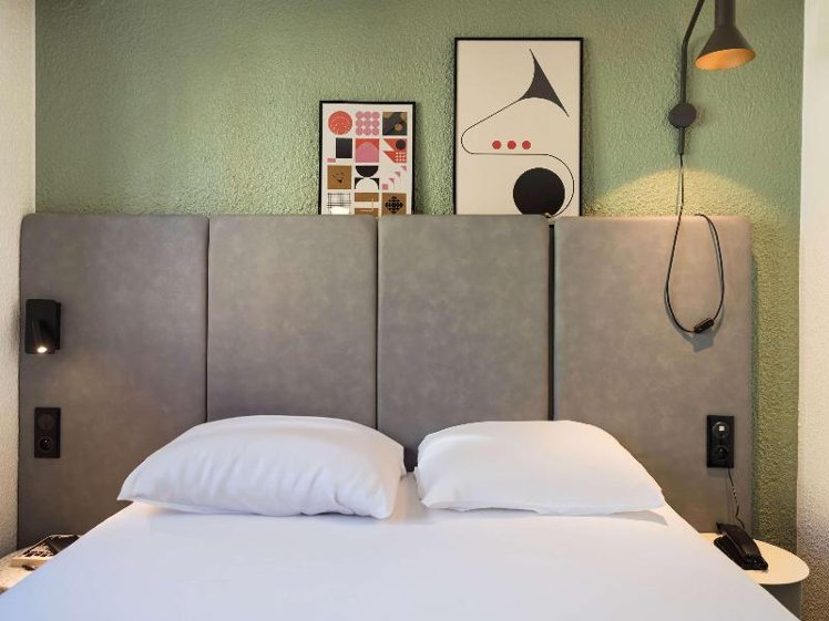 TWIN STANDARD Room