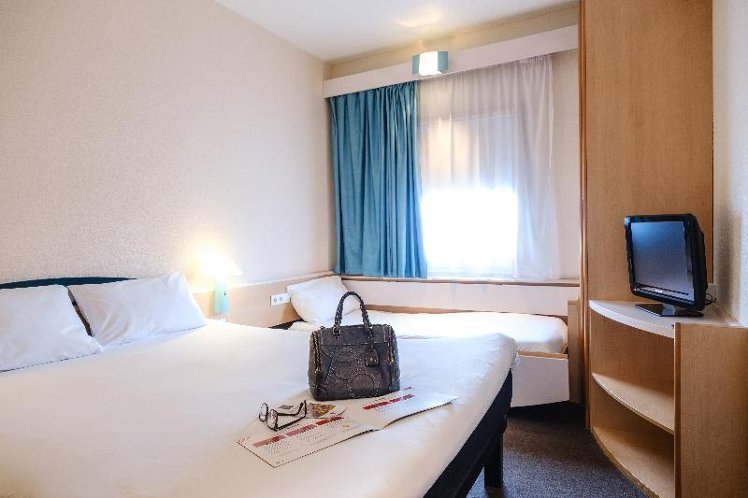 DOUBLE SUPERIOR WITH DOUBLE BED Room