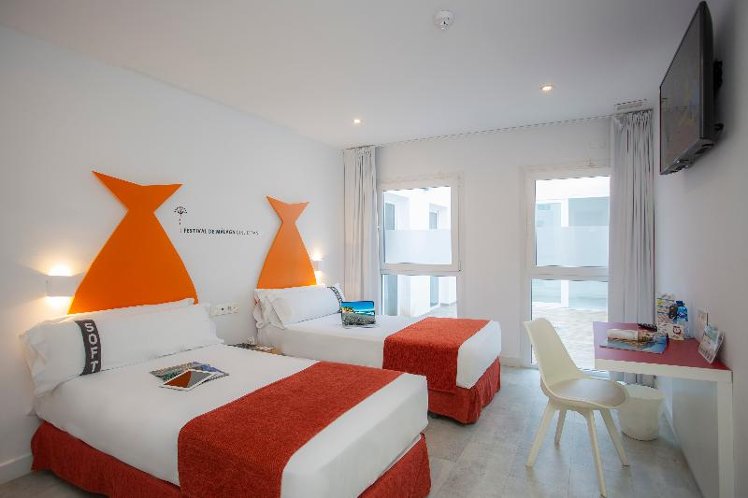 TWIN INNER Room