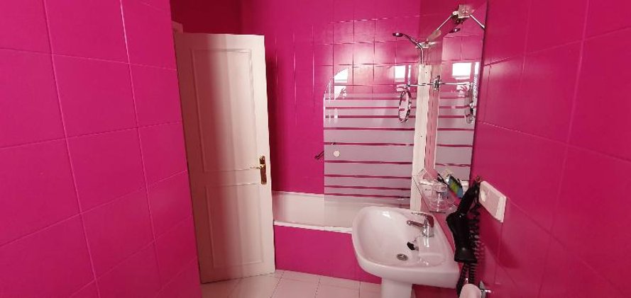 SINGLE STANDARD Room