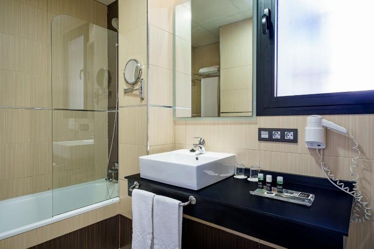Double or Twin STANDARD Room