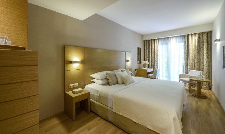 DOUBLE ONE BEDROOM Room
