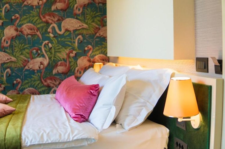 DOUBLE STANDARD Room