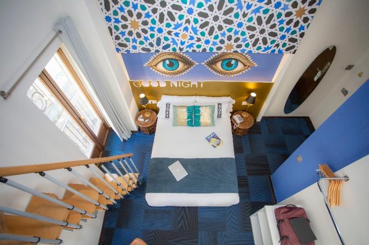 TRIPLE WITH BALCONY Room