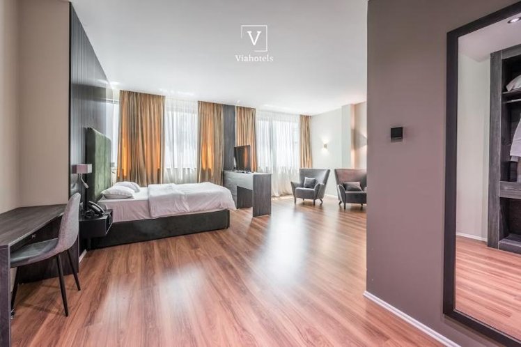 SUITE DELUXE Room