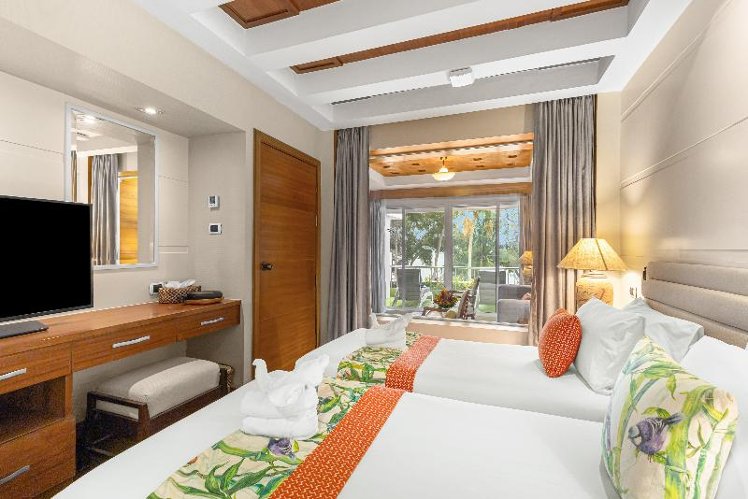 FAMILY ROOM TWO BEDROOMS Room