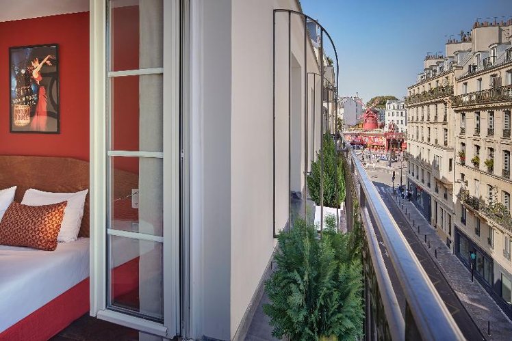 DOUBLE CLASSIC WITH BALCONY Room