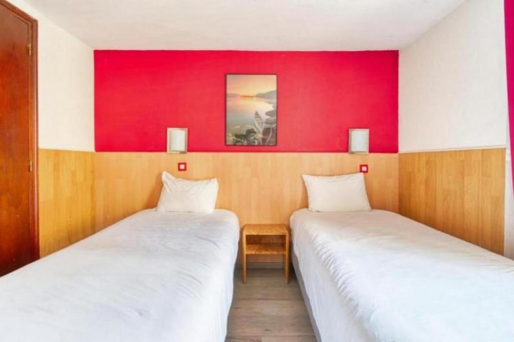 TWIN STANDARD Room
