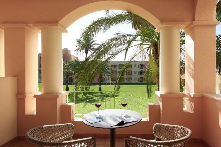 DOUBLE SUPERIOR GARDEN VIEW Room