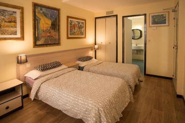 TWIN STANDARD Room