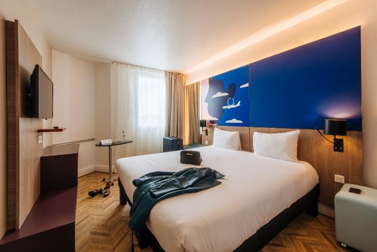 SUITE CONNECTING ROOM Room