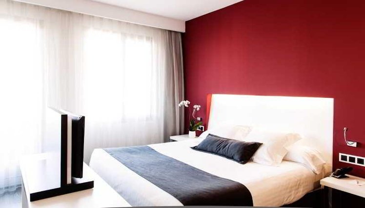 DOUBLE STANDARD Room