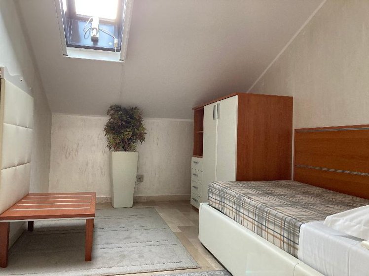 APARTMENT CAPACITY 5 Room