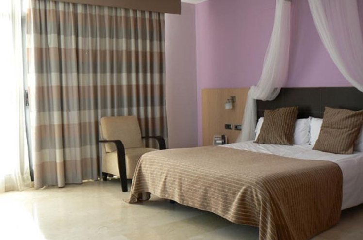 JUNIOR SUITE CAPACITY 4 Room