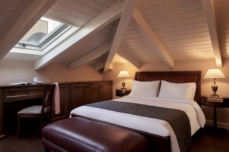 SINGLE STANDARD Room