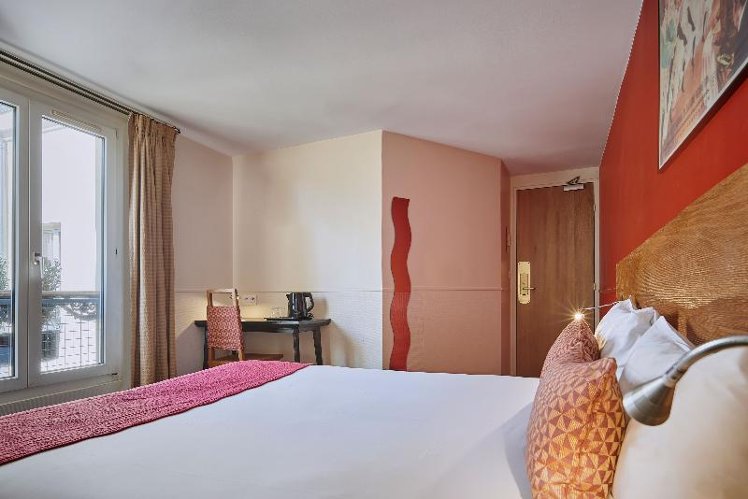 DOUBLE STANDARD Room