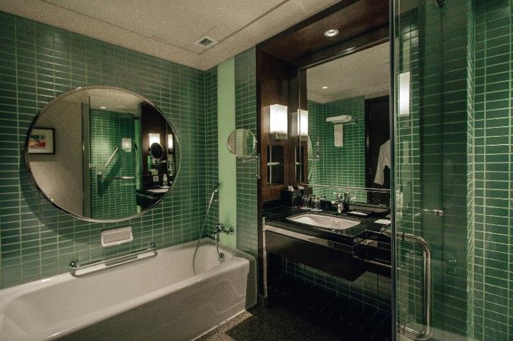DOUBLE EXECUTIVE KING BED Room