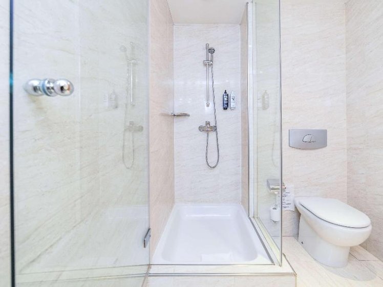 DOUBLE STANDARD Room
