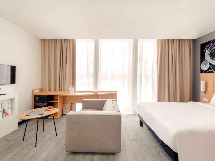 STUDIO WITH DOUBLE BED Room