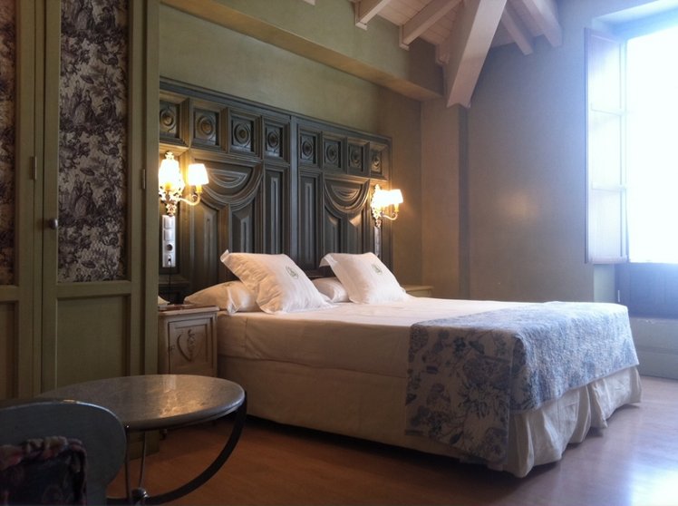 DOUBLE SUPERIOR Room