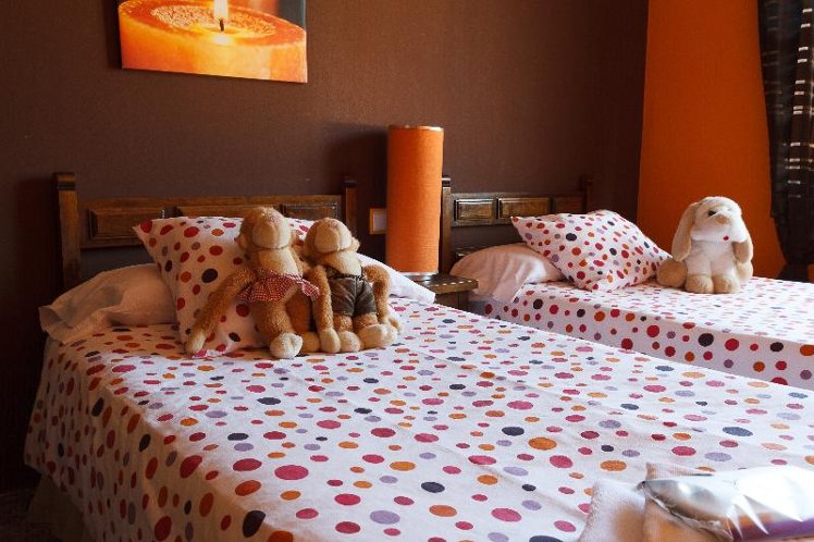 APARTMENT CAPACITY 5 TWO BEDROOMS Room