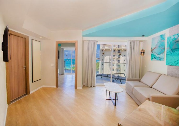 SUITE OCEAN FRONT Room
