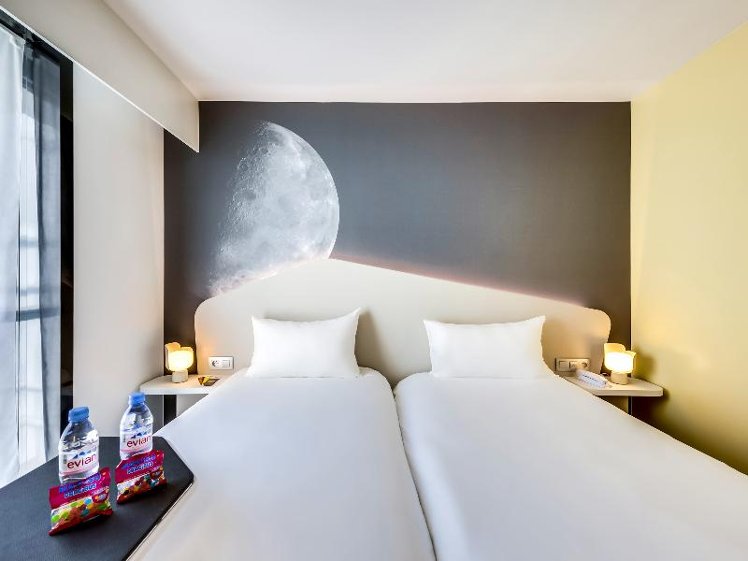 TWIN STANDARD Room