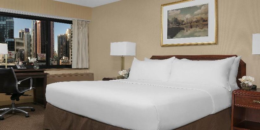 DOUBLE KING SIZE BED Room