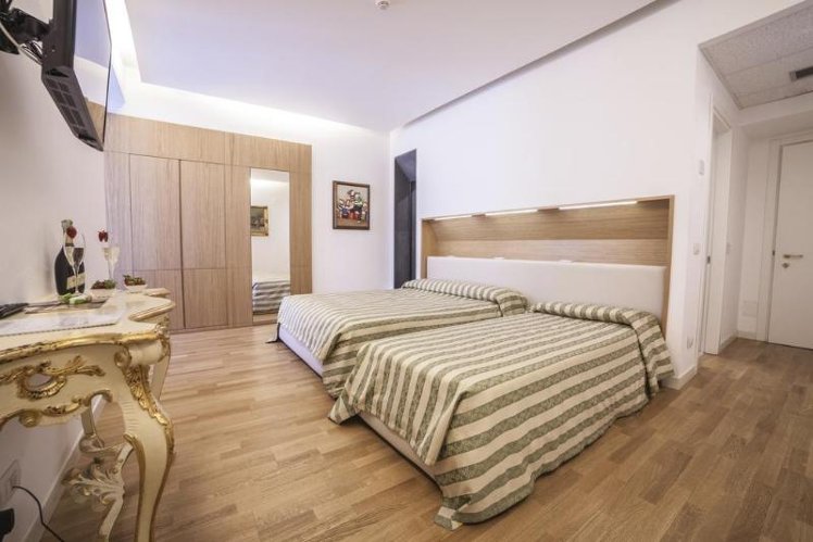 Hotel Royal