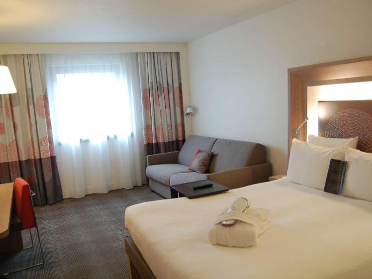 DOUBLE SUPERIOR Room